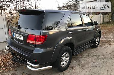 Внедорожник / Кроссовер Toyota Fortuner 2006 в Новопскове