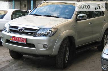 Внедорожник / Кроссовер Toyota Fortuner 2008 в Киеве