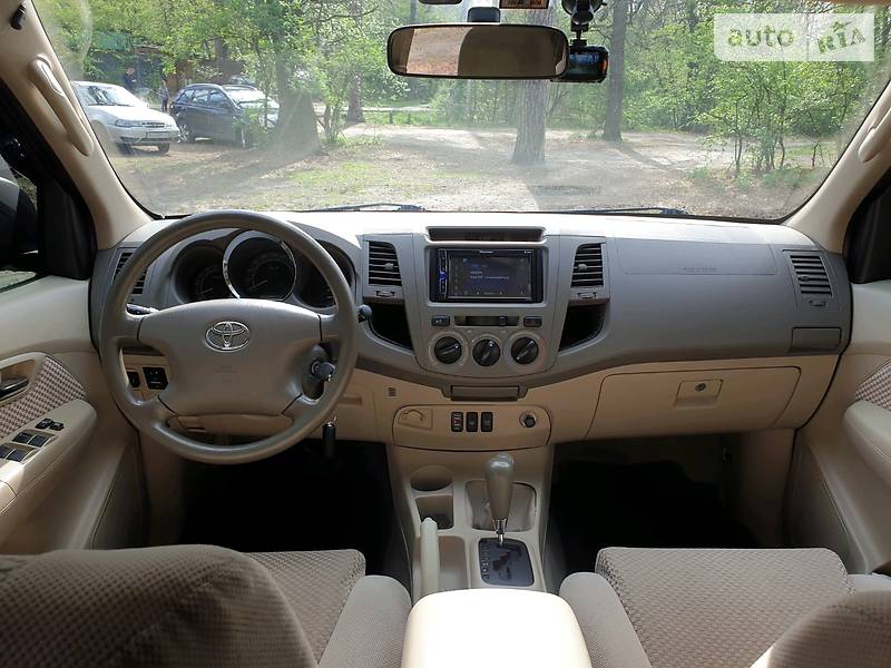 Позашляховик / Кросовер Toyota Fortuner 2007 в Києві