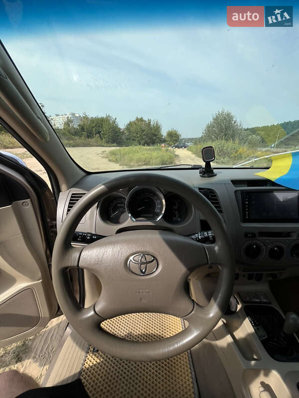 Внедорожник / Кроссовер Toyota Fortuner 2006 в Чернигове