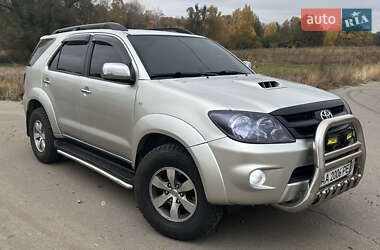 Внедорожник / Кроссовер Toyota Fortuner 2007 в Харькове