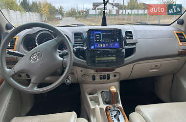 Внедорожник / Кроссовер Toyota Fortuner 2007 в Харькове