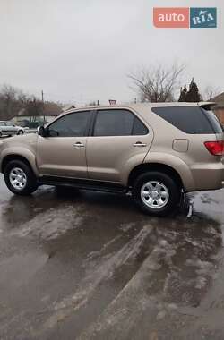 Позашляховик / Кросовер Toyota Fortuner 2007 в Охтирці