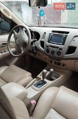 Внедорожник / Кроссовер Toyota Fortuner 2007 в 