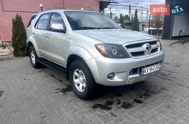 Позашляховик / Кросовер Toyota Fortuner 2008 в Харкові