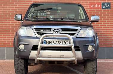 Позашляховик / Кросовер Toyota Fortuner 2006 в Одесі