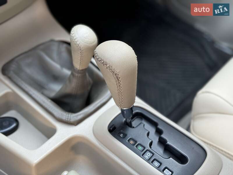 Позашляховик / Кросовер Toyota Fortuner 2007 в Одесі