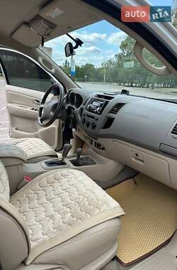 Внедорожник / Кроссовер Toyota Fortuner 2008 в 