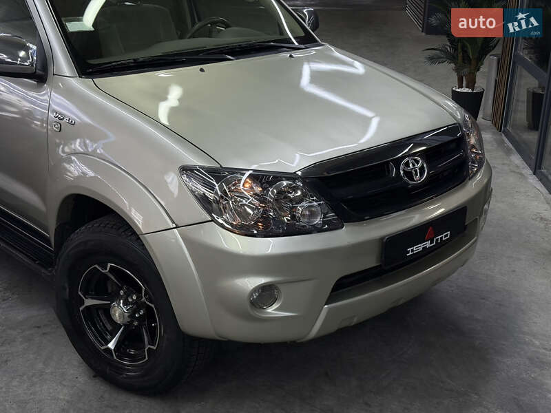 Внедорожник / Кроссовер Toyota Fortuner 2007 в Одессе