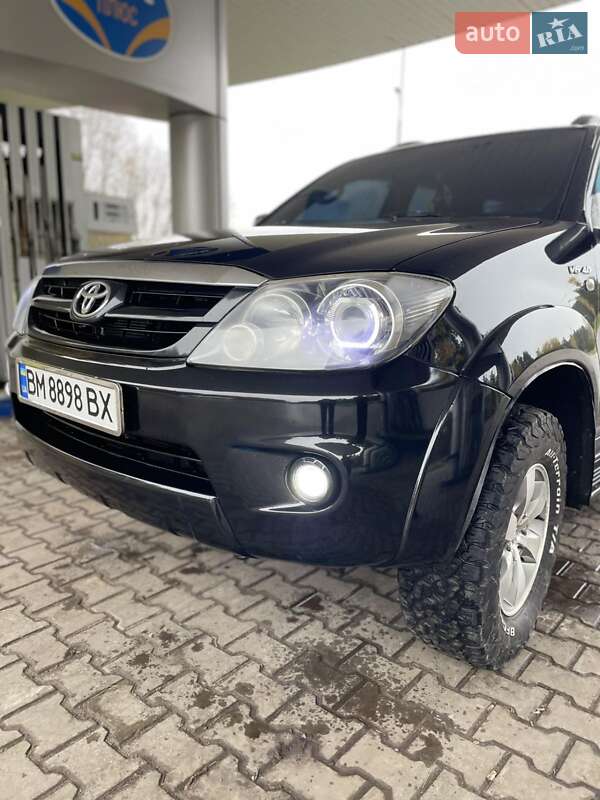 Позашляховик / Кросовер Toyota Fortuner 2005 в Лебедині фото 3 Позашляховик / Кросовер Toyota Fortuner 2005 в Лебедині