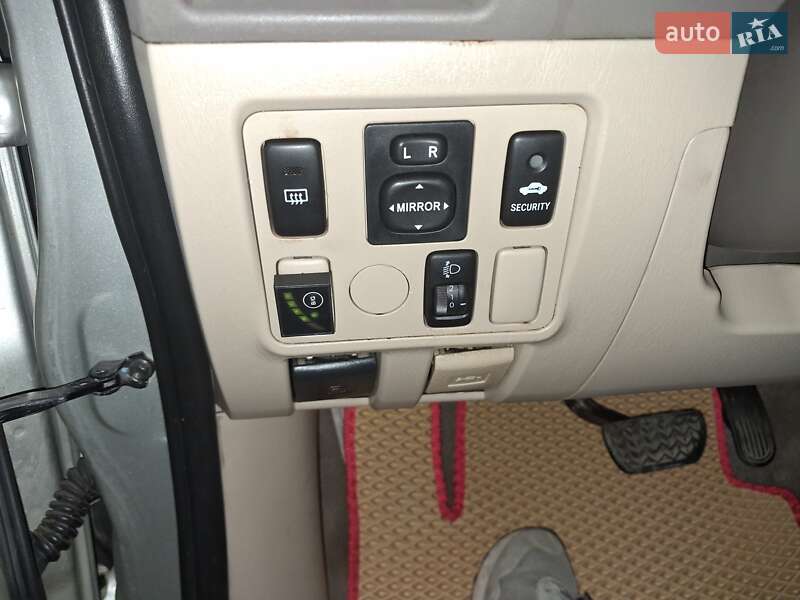 Позашляховик / Кросовер Toyota Fortuner 2007 в Одесі фото 10 Позашляховик / Кросовер Toyota Fortuner 2007 в Одесі
