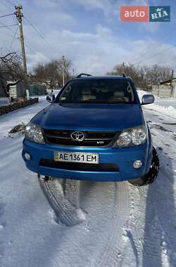 Внедорожник / Кроссовер Toyota Fortuner 2007 в Кривом Роге
