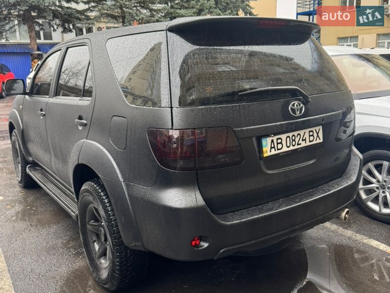 Внедорожник / Кроссовер Toyota Fortuner 2007 в Виннице фото 4 Внедорожник / Кроссовер Toyota Fortuner 2007 в Виннице