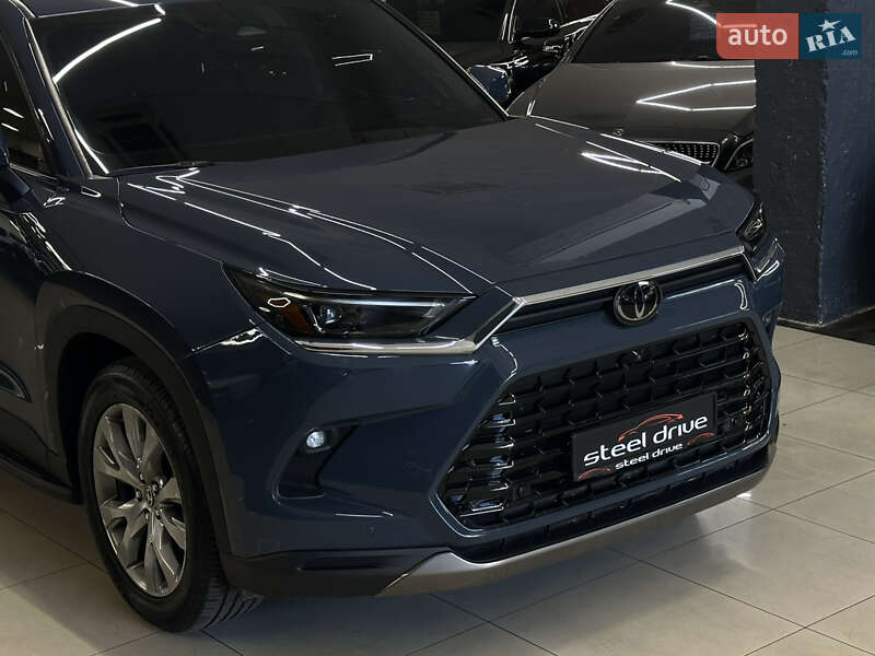 Позашляховик / Кросовер Toyota Grand Highlander 2024 в Миколаєві