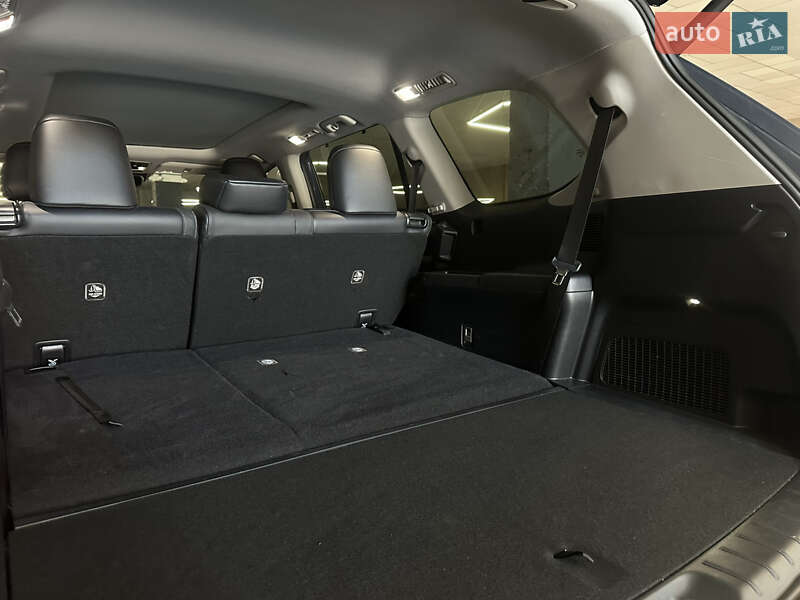 Позашляховик / Кросовер Toyota Grand Highlander 2024 в Миколаєві