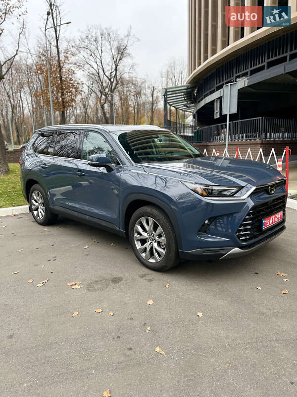 Внедорожник / Кроссовер Toyota Grand Highlander 2023 в Киеве