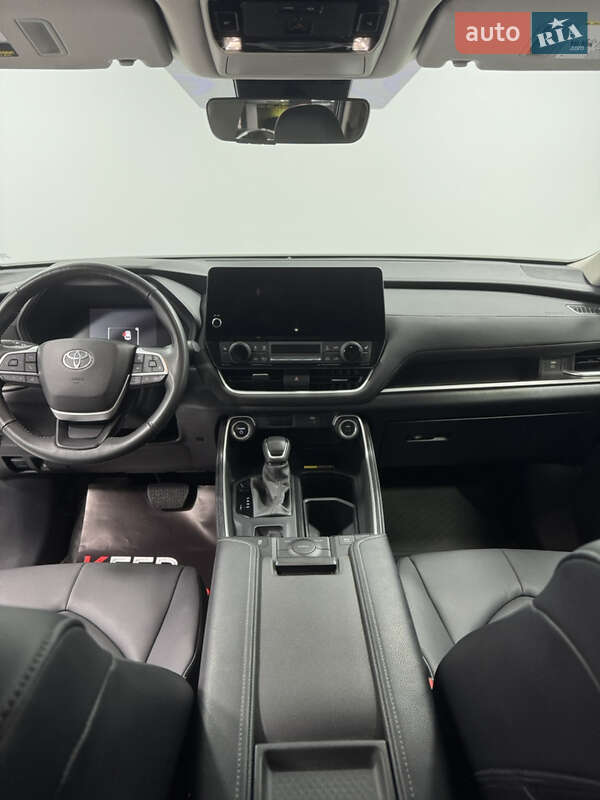 Внедорожник / Кроссовер Toyota Grand Highlander 2023 в Одессе фото 36 Внедорожник / Кроссовер Toyota Grand Highlander 2023 в Одессе