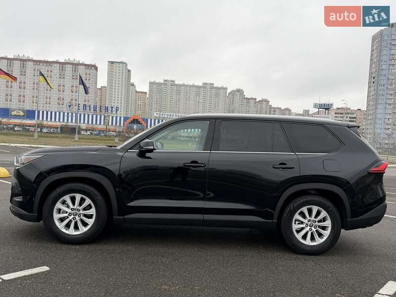 Внедорожник / Кроссовер Toyota Grand Highlander 2023 в Киеве