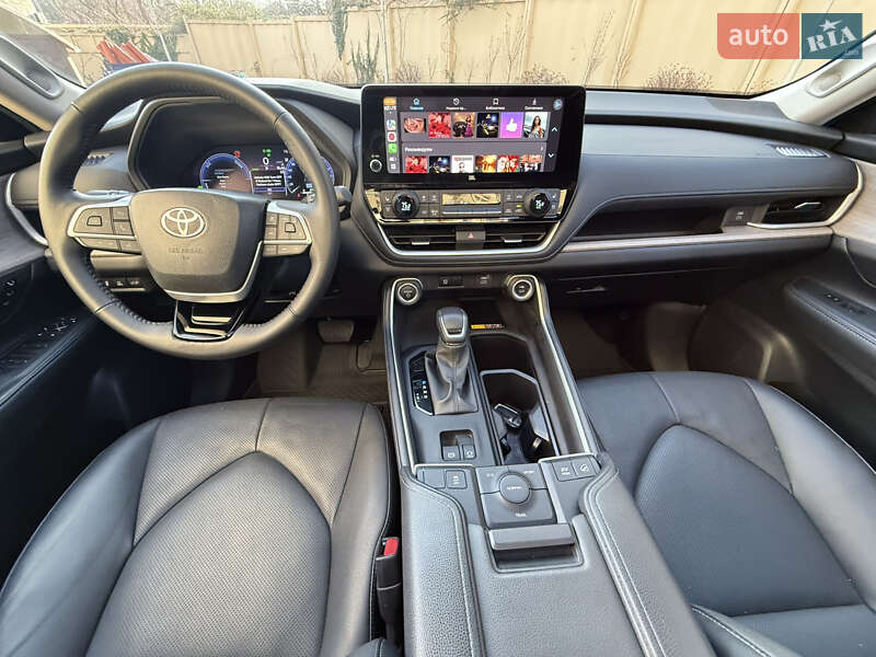 Внедорожник / Кроссовер Toyota Grand Highlander 2024 в Одессе