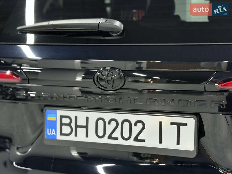 Внедорожник / Кроссовер Toyota Grand Highlander 2024 в Одессе