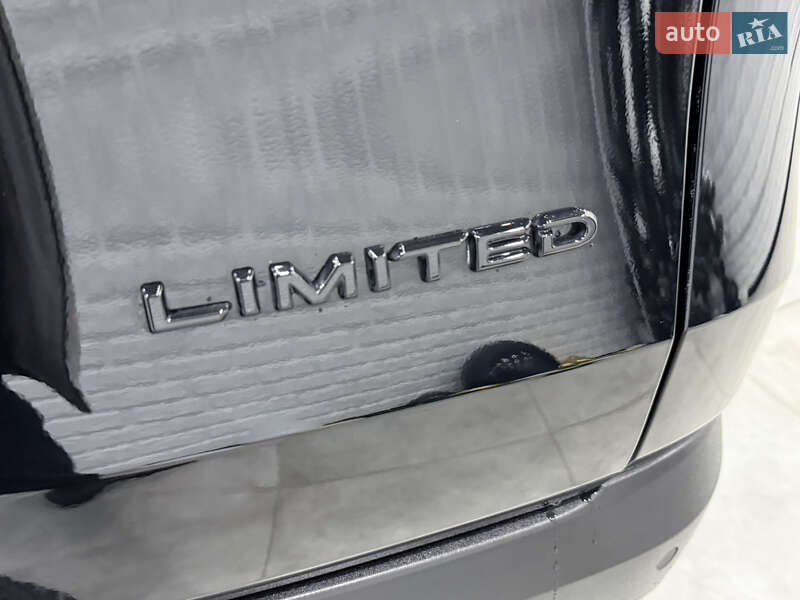 Внедорожник / Кроссовер Toyota Grand Highlander 2024 в Одессе