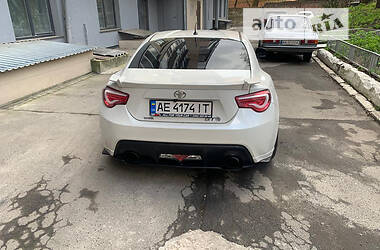 Купе Toyota GT 86 2012 в 