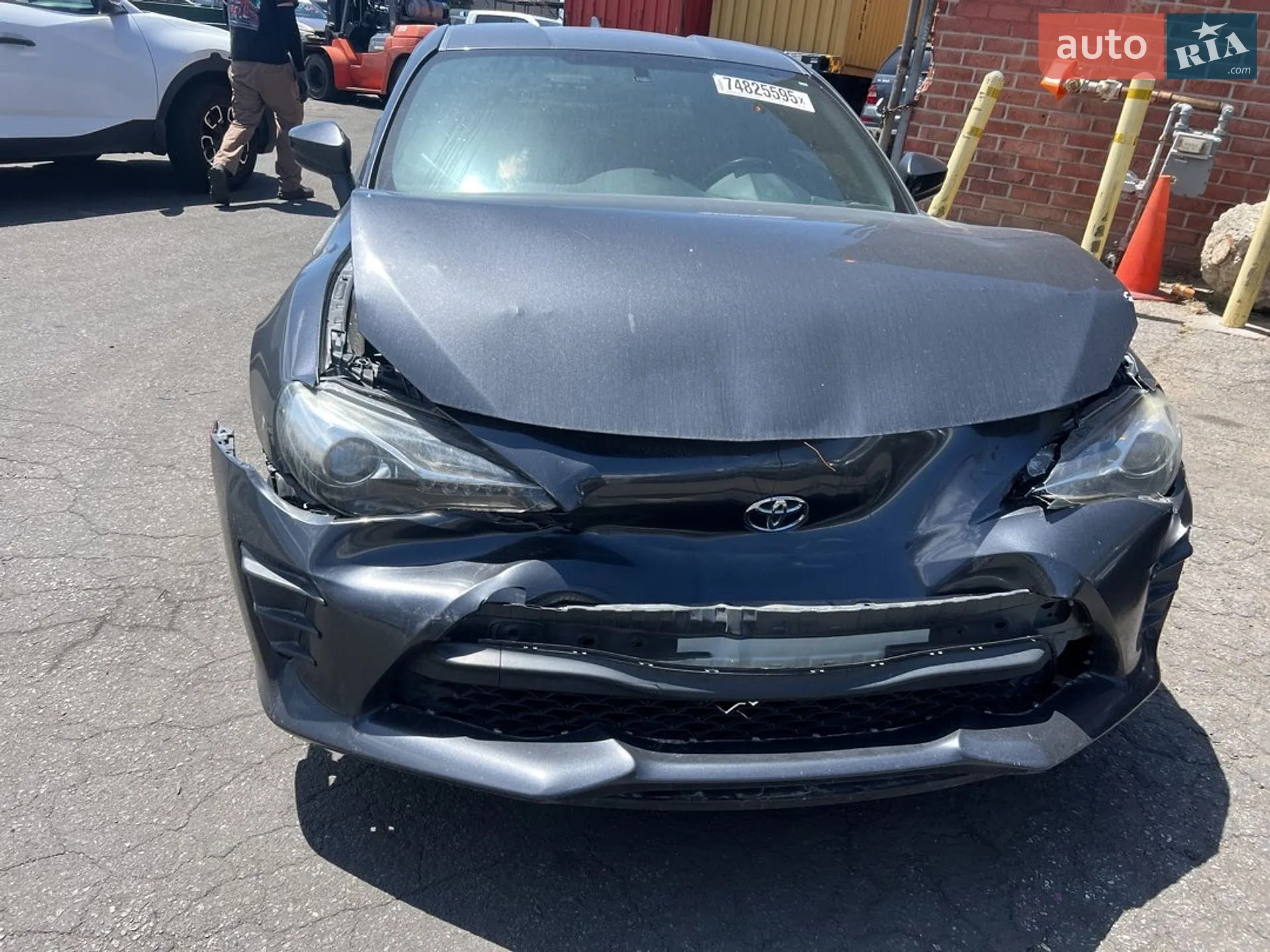 Toyota GT 86 2017 VIN JF1ZNAA19H8711012 фото оголошення 34 з 38