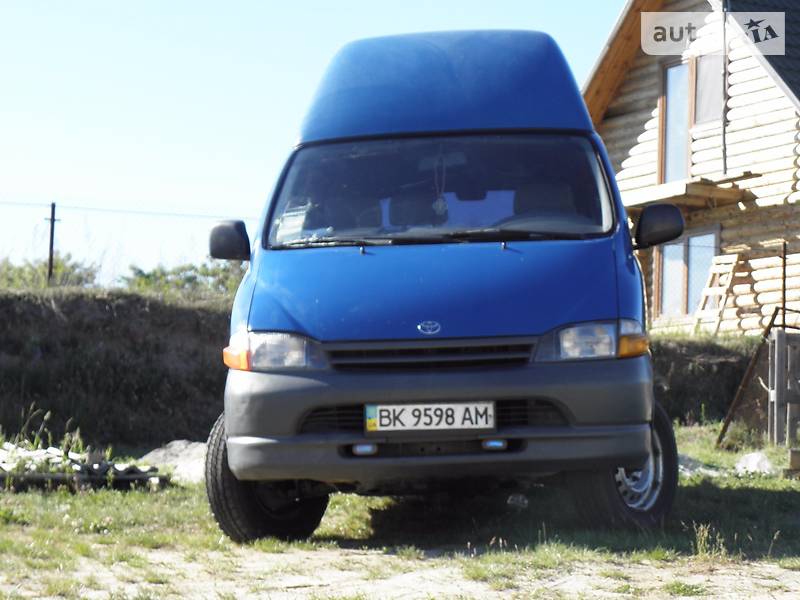 Toyota Hiace 1999