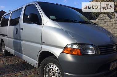 Грузовой фургон Toyota Hiace 2003 в Хмельницком