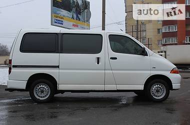 Грузовой фургон Toyota Hiace 2001 в Днепре