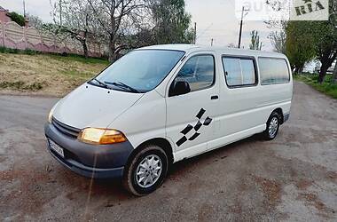 Минивэн Toyota Hiace 1997 в Никополе