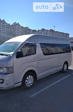 Минивэн Toyota Hiace 2010 в Одессе