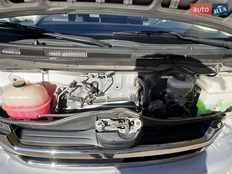 Мінівен Toyota Hiace 2008 в Коростені