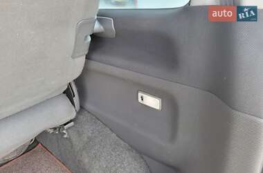 Микровэн Toyota Hiace 2008 в 