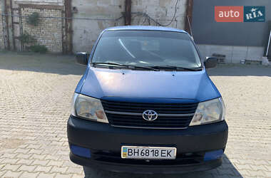 Вантажний фургон Toyota Hiace 2007 в Одесі