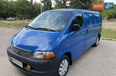 Грузовой фургон Toyota Hiace 2002 в Одессе