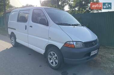 Мінівен Toyota Hiace 2004 в Біляївці