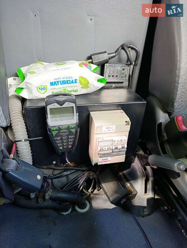 Мікровен Toyota Hiace 2006 в Полтаві