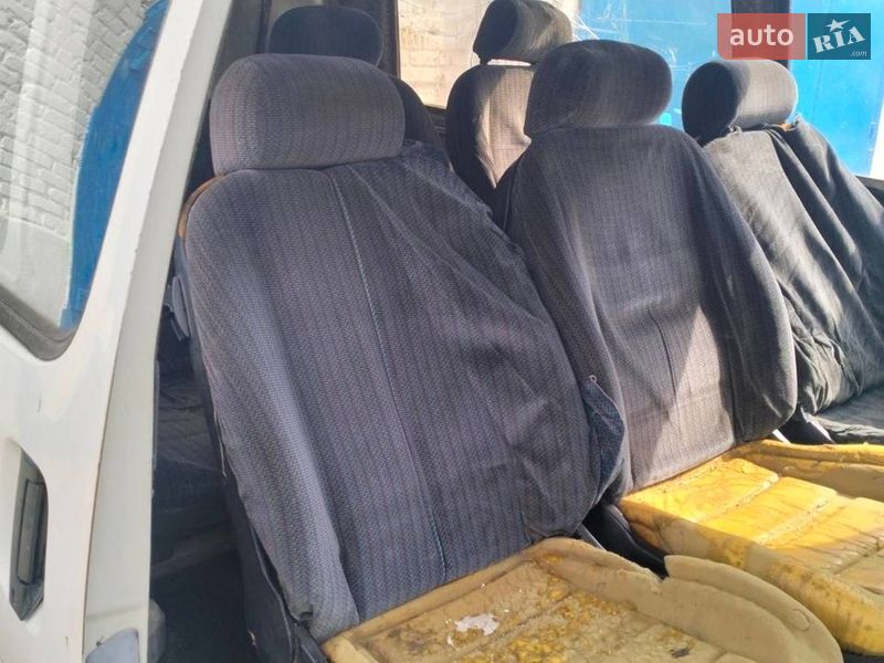 Микровэн Toyota Hiace 1999 в Каменец-Подольском