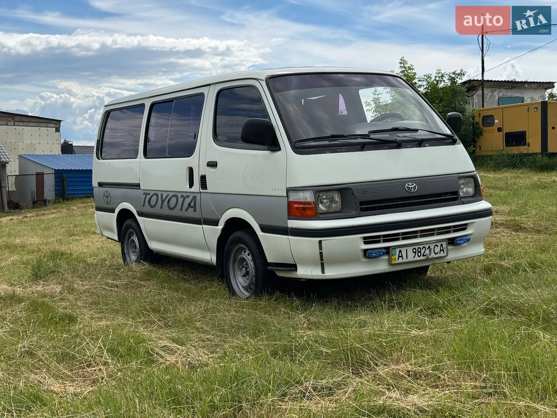 Toyota Hiace 1998 VIN JTB41UHA5W0026579 фото оголошення 2 з 19