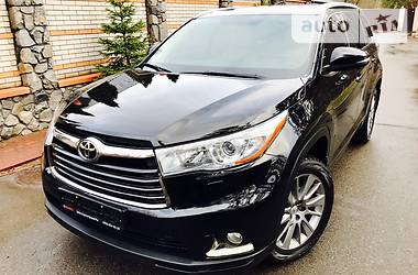 Внедорожник / Кроссовер Toyota Highlander 2015 в Киеве