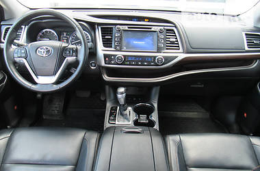 Внедорожник / Кроссовер Toyota Highlander 2014 в Хмельницком