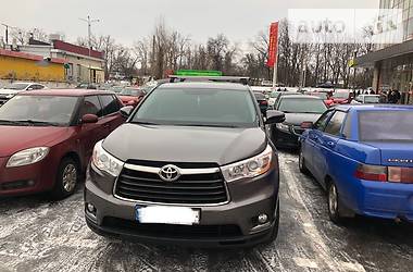 Внедорожник / Кроссовер Toyota Highlander 2014 в Харькове