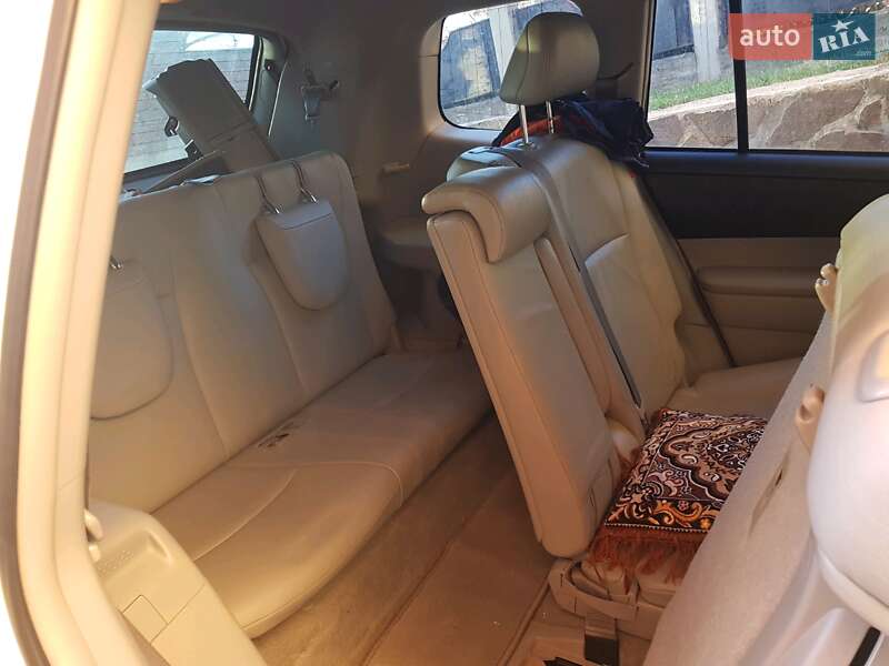 Позашляховик / Кросовер Toyota Highlander 2010 в Львові