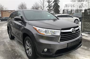 Внедорожник / Кроссовер Toyota Highlander 2015 в Тернополе