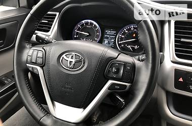 Внедорожник / Кроссовер Toyota Highlander 2015 в Тернополе