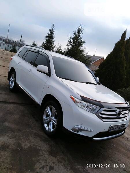Позашляховик / Кросовер Toyota Highlander 2011 в Томаківці