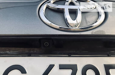 Внедорожник / Кроссовер Toyota Highlander 2015 в 