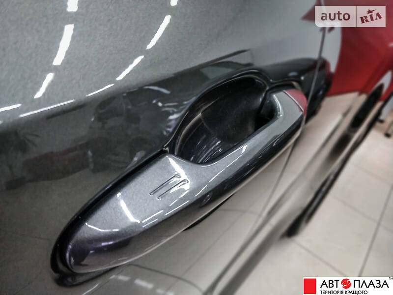 Позашляховик / Кросовер Toyota Highlander 2015 в Чернівцях