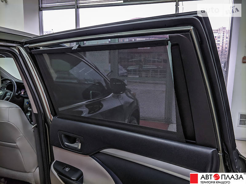 Позашляховик / Кросовер Toyota Highlander 2015 в Чернівцях